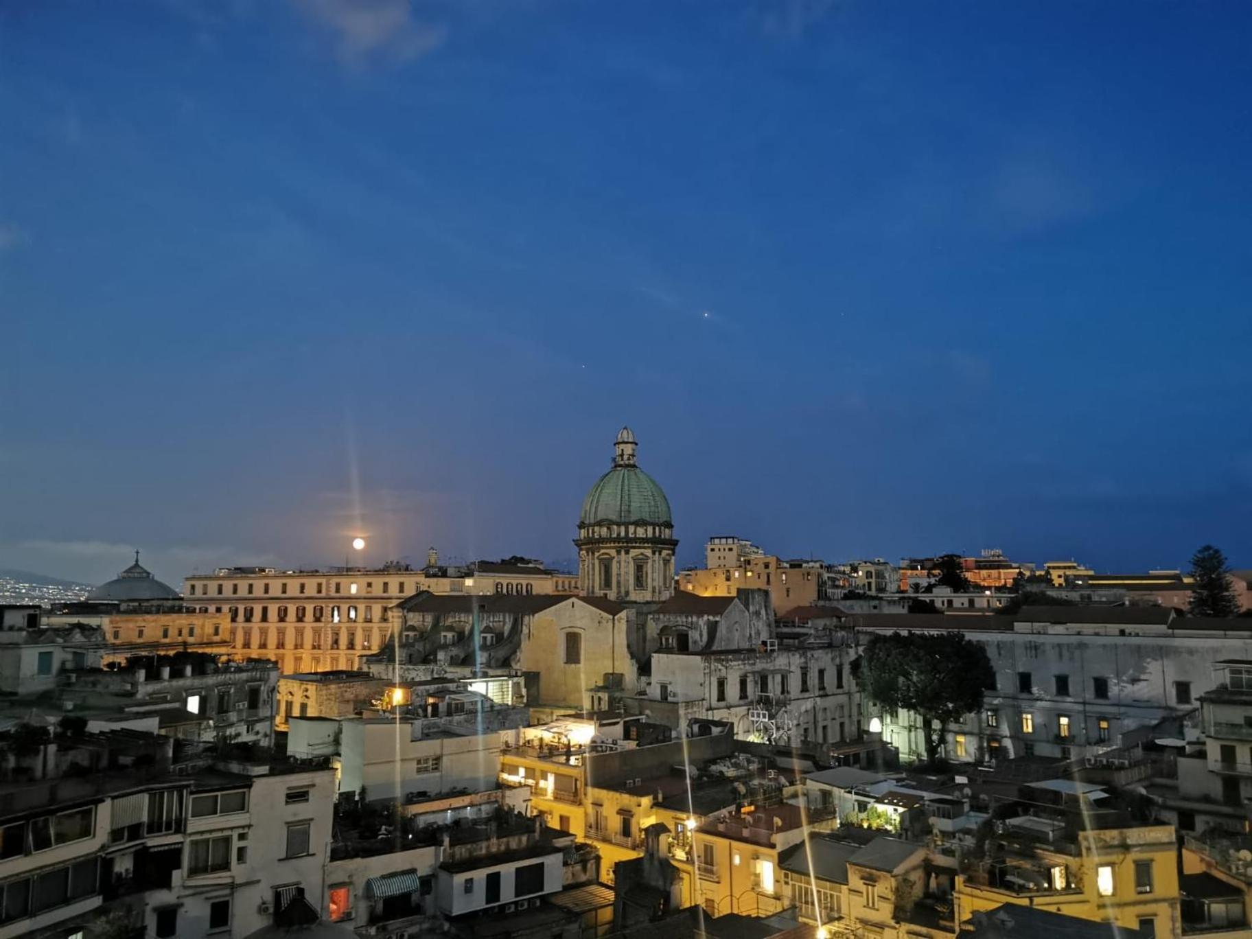 Terrazza Monteroduni 16 Naples