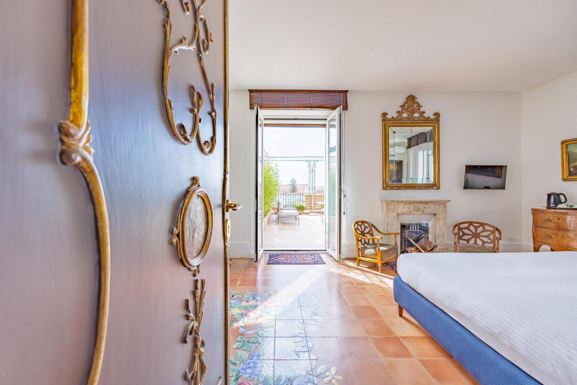 Guest house Terrazza Monteroduni 16 Naples