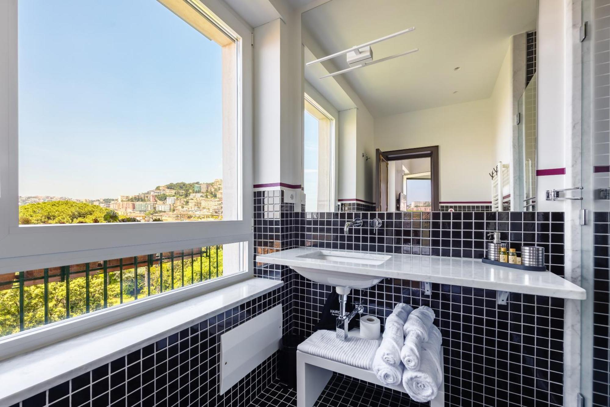 Terrazza Monteroduni 16 Guest house *